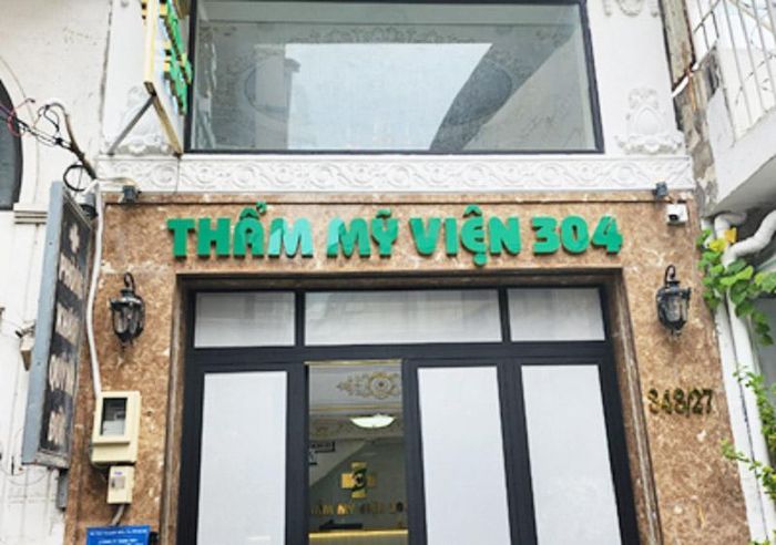 Thẩm mỹ viện 304 nơi bị cơ quan chức năng kiểm tra phát hiện nhiều sai phạm.