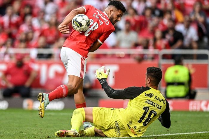  Ramos đóng góp 10 bàn và 6 kiến tạo sau 16 trận ra sân trên mọi đấu trường. Anh hiện là chân sút số 1 của giải VĐQG Bồ Đào Nha. Nhiều CLB lớn, trong đó có MU, đã quan tâm Ramos. Báo chí Anh đưa tin MU có thể ngỏ lời chiêu mộ Ramos ngay kỳ chuyển nhượng giữa mùa 2022/23. 