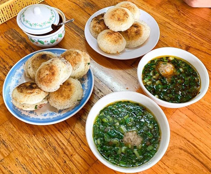 Bánh căn Đà Lạt. Ảnh: Fanpage Bánh căn Lệ - Yersin