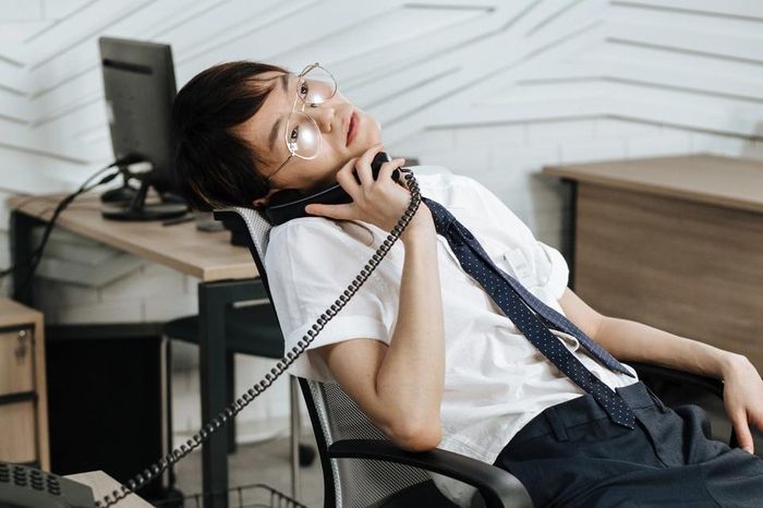 Nhiều nhân viên văn phòng chán ghét đi làm vì kiệt sức. Ảnh: Ron Lach/Pexels.