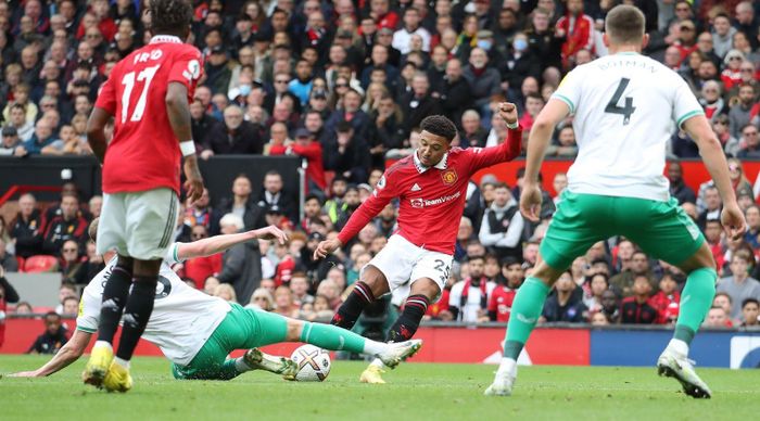 Trọng tài cho rằng tình huống đó của Sancho không có lỗi và không có penalty cho MU