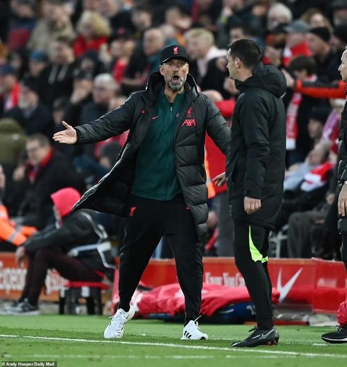  Chiến thắng này giúp đoàn quân của Juergen Klopp leo lên vị trí thứ 8 với 13 điểm. (Nguồn: Daily Mail) 