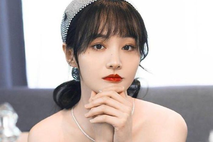 Trịnh Sảng từng bị "phong sát" trên mọi nền tảng xã hội vì vướng scandal. 