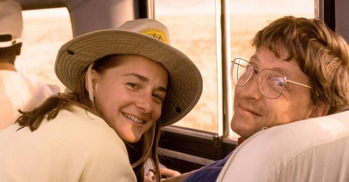  Melinda cũng tiết lộ rằng có nhiều vấn đề khiến mình và Bill Gates quyết định ly hôn, bao gồm cả mối quan hệ giữa chồng cũ với Jeffrey Epstein, một nhà tài chính người Mỹ nhưng cũng là tội phạm ấu dâm bị kết án. "Tôi ghê tởm hắn ta. Là một phụ nữ có tuổi, trái tim tôi tan vỡ khi nghĩ đến những cô bé bị hắn lạm dụng", bà chia sẻ. Ảnh: The Bill and Melinda Gates Foundation. 