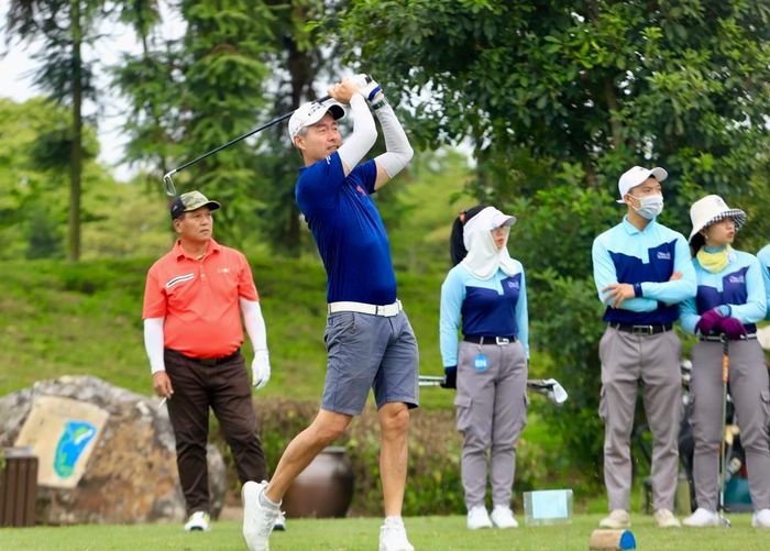 Sự kiện thu hút hàng trăm golfers trong nước và quốc tế tham dự.