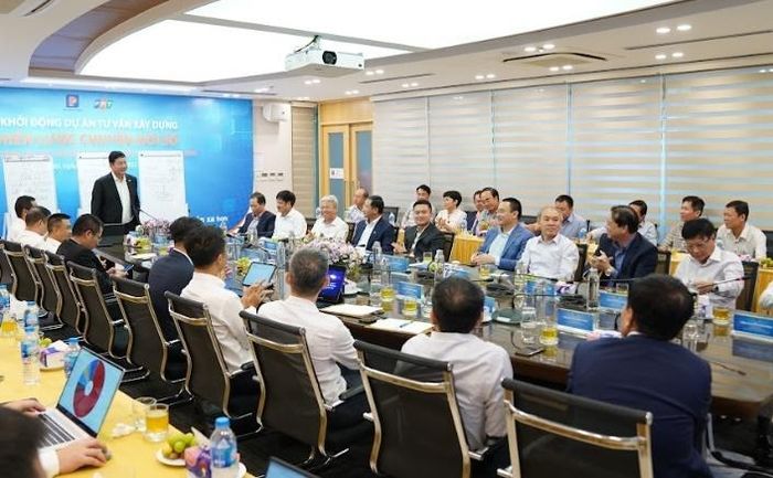 Ban lãnh đạo FPT và Petrolimex tại lễ kí kết.