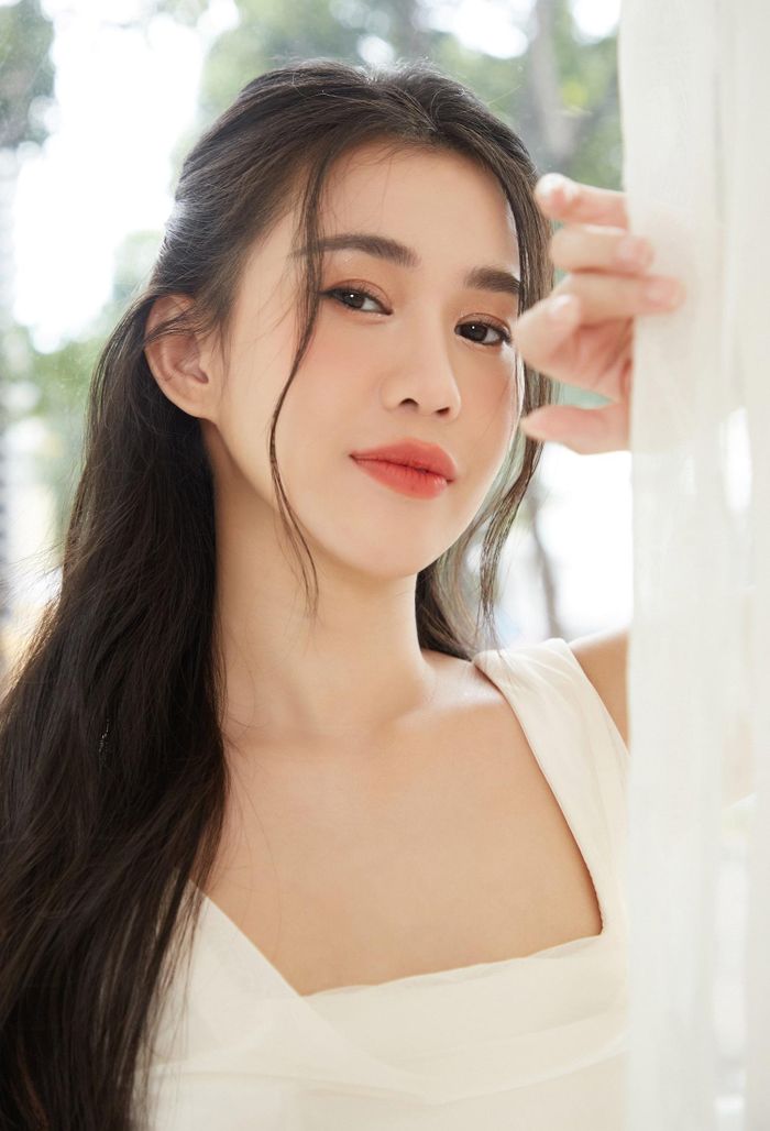 Ngọc Thảo khẳng định thời gian qua cô vẫn trau dồi kỹ năng diễn xuất thông qua việc học hỏi tiền bối. Ảnh: NVCC.