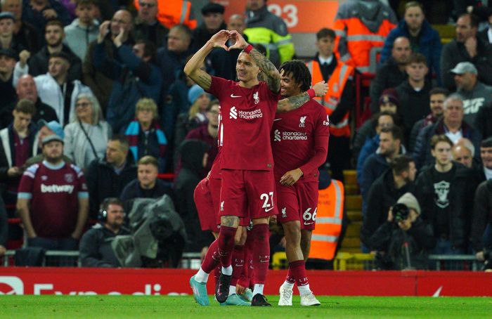 Liverpool thắng tối thiểu nhọc nhằn