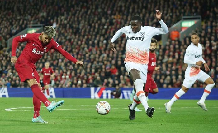 Liverpool tạo thêm nhiều cơ hội sau giờ giải lao
