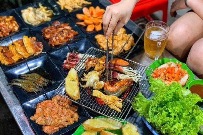 Buffet đã trở thành loại hình quán ăn phổ biến ở Việt Nam (Ảnh: internet)