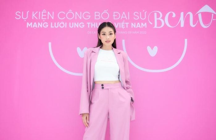 Á hậu Thảo Nhi làm Đại sứ Mạng lưới ung thư vú Việt Nam với mục đích tăng cường phát hiện sớm ung thư vú và nâng cao chất lượng sống cho phụ nữ trong cộng đồng