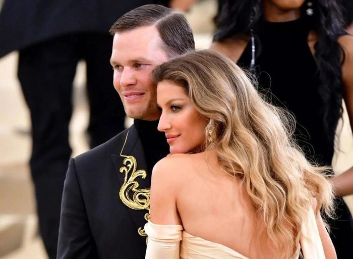 Gisele Bundchen và Tom Brady đường ai nấy đi sau 13 năm chung sống.