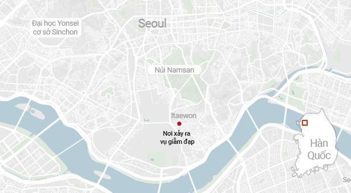 Khu phố ăn chơi về đêm Itaewon nằm ở thủ đô Seoul, Hàn Quốc. Việt hóa: Bảo Châu.