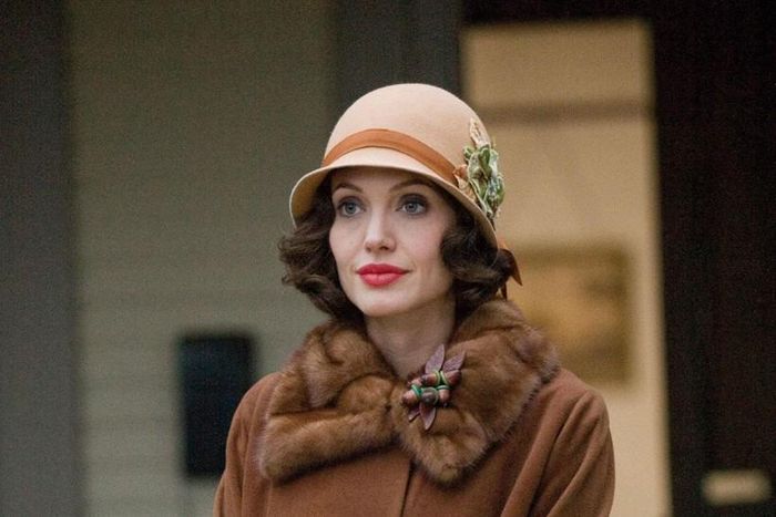 Nữ diễn viên Angelina Jolie thủ vai bà mẹ Christine trong phim “Changeling”.