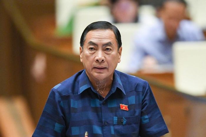 Đại biểu Phạm Văn Hòa (Đồng Tháp).