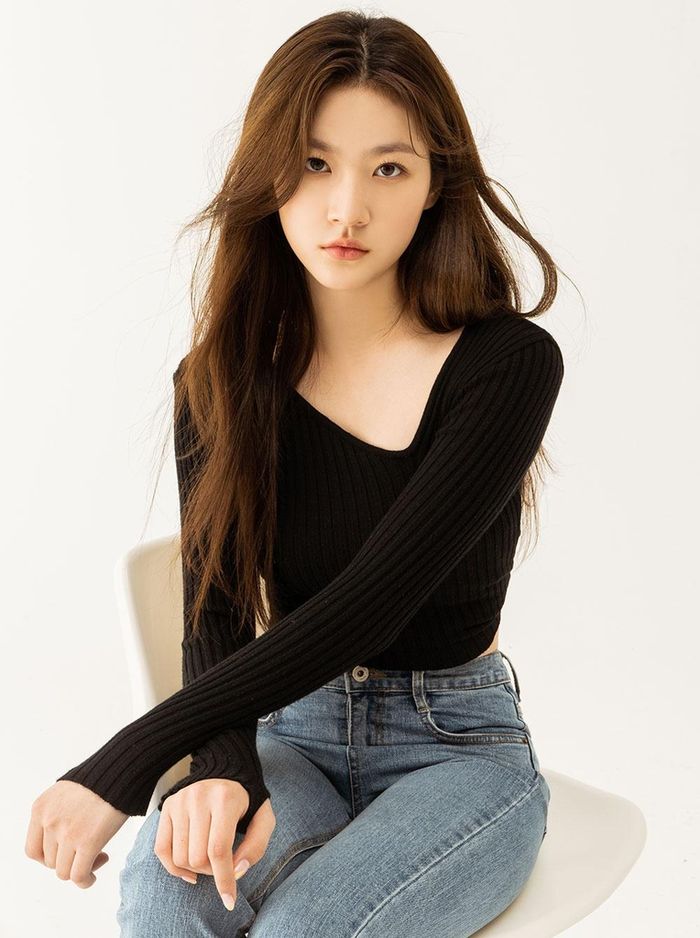  Kim Sae Ron bị chỉ trích vì lái xe khi say rượu. Ảnh: Gold Medalist. 