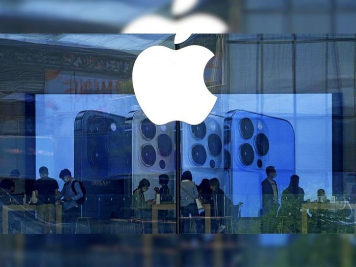  Apple bị lừa mua lại chính các sản phẩm của mình suốt 7 năm qua. Ảnh: AP. 