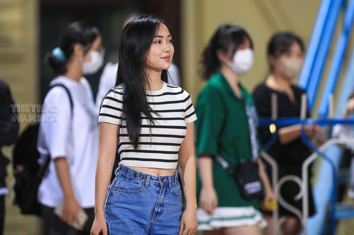 Cô vợ Mai Hà Trang của tiền đạo Hà Đức Chinh