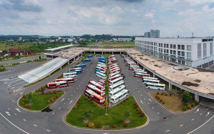  Bến xe Miền Đông mới vắng vẻ khách. Ảnh: Quỳnh Danh. 
