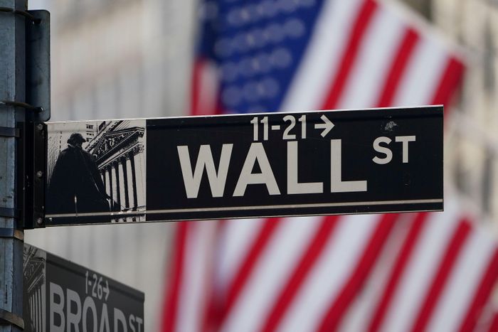  Thị trường Mỹ trồi sụt theo những phát biểu của ông Powell và các quan chức Fed. Ảnh: Reuters. 