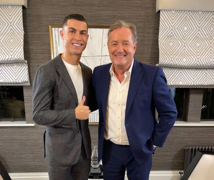 Piers Morgan và Cristiano Ronaldo trong bài phỏng vấn được lên sóng rạng sáng 14/11 (giờ Hà Nội).