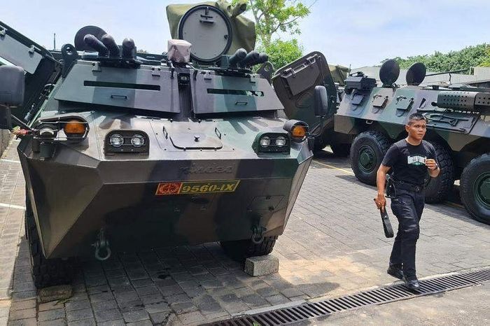 Xe bọc thép Anoa sẵn sàng làm nhiệm vụ tại Bali. Ảnh: ST