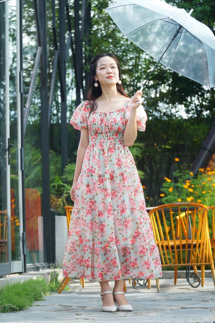 Hồng Trương (sinh năm 1994, đang sống tại Bình Thuận) hiện làm việc trong một công ty thời trang. Ảnh: NVCC.