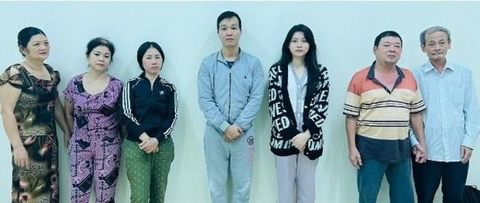 Trần Thị Tố Nga và một số đối tượng trong đường dây