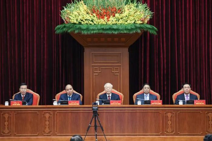 Tổng Bí thư Nguyễn Phú Trọng, Chủ tịch nước Nguyễn Xuân Phúc, Thủ tướng Chính phủ Phạm Minh Chính, Chủ tịch Quốc hội Vương Đình Huệ, Thường trực Ban Bí thư Võ Văn Thưởng đồng chủ trì Hội nghị. Ảnh: VGP/Nhật Bắc