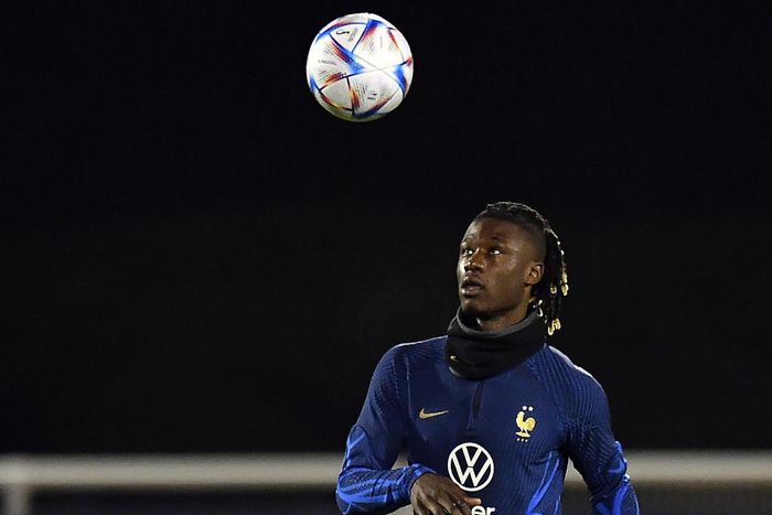 Camavinga thay thế Pogba ở đội tuyển Pháp