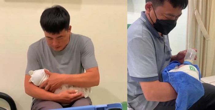 Cuối cùng, ông thuần thục việc bế cháu, cho cháu uống sữa, điều ông chưa từng làm trước đây.