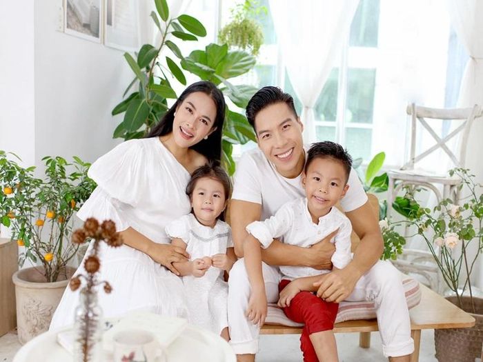 Tháng 7/2020, Quốc Nghiệp và Ngọc Mai úp mở việc sẽ tổ chức đám cưới nhưng sau đó hoãn cưới vì dịch bệnh.