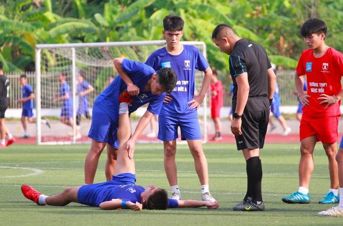 Bảng H: THPT Ngọc Hồi 1-0 THPT Hoài Đức A