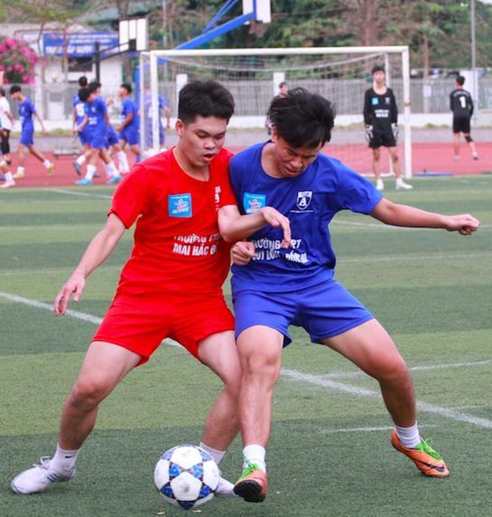 Bảng E: THPT Mai Hắc Đế 0-1 THPT Lê Quý Đôn