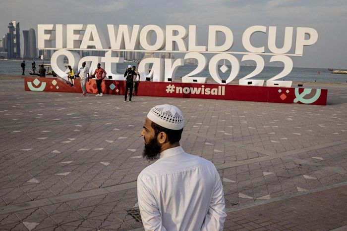  World Cup luôn được tổ chức vào tháng 5, 6 hoặc 7 nhưng kỳ World Cup ở Qatar đã phá vỡ truyền thống này. Bởi nhiệt độ ở Qatar có thể lên tới hơn 40 độ C trong mùa hè. Ảnh: Reuters. 