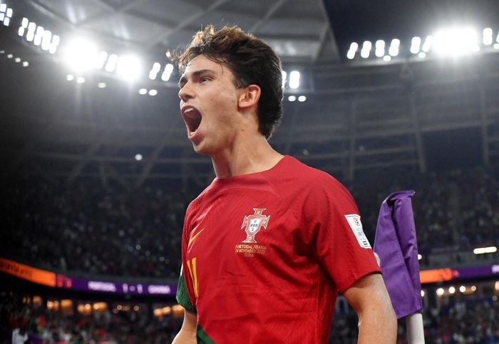 Felix và Leao kịp lên tiếng để giúp “Seleccao” tái lập thế dẫn bàn.