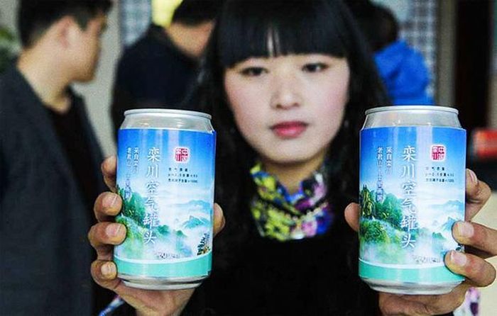 Bán không khí sạch đóng chai với giá cắt cổ nhá "quý dzị".
