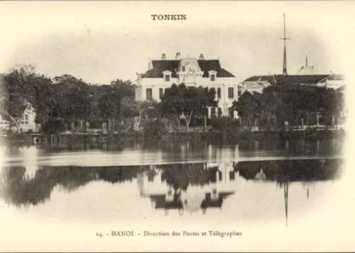 Bưu điện Hà Nội xây trên đất chùa Liên Trì