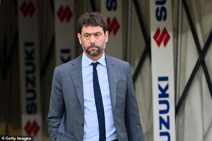 Ban quản trị Juventus bị điều tra gian lận tài chính
