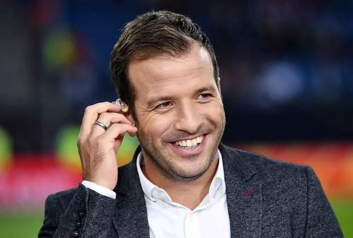 Van der Vaart là một chuyên gia phê bình rất thẳng thắn về Maguire và không ngại nói lên những gì mà bản thân nghĩ