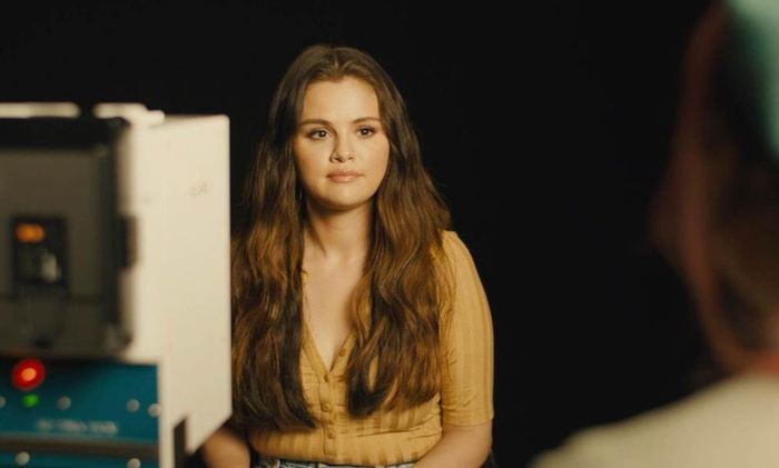  Selena Gomez trút bỏ nỗi lòng trong bộ phim tài liệu My Mind &amp; Me. Ảnh: Maxblizz. 