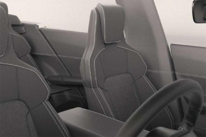 Về nội thất, Defy chạy điện mới có 4 chỗ ngồi rộng rãi, thoải mái. Toàn bộ khoang cabin đều sử dụng các vật liệu thân thiện với môi trường.