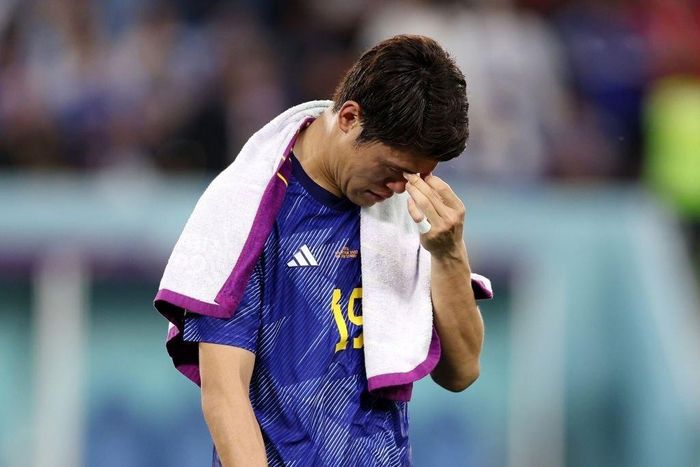 Giọt nước mắt của Hiroki Sakai, cầu thủ vào sân từ ghế dự bị ở trận này.