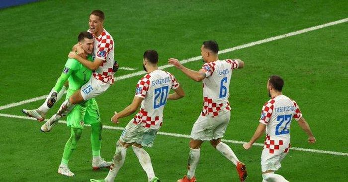 Croatia một lần nữa giành chiến thắng trong loạt luân lưu