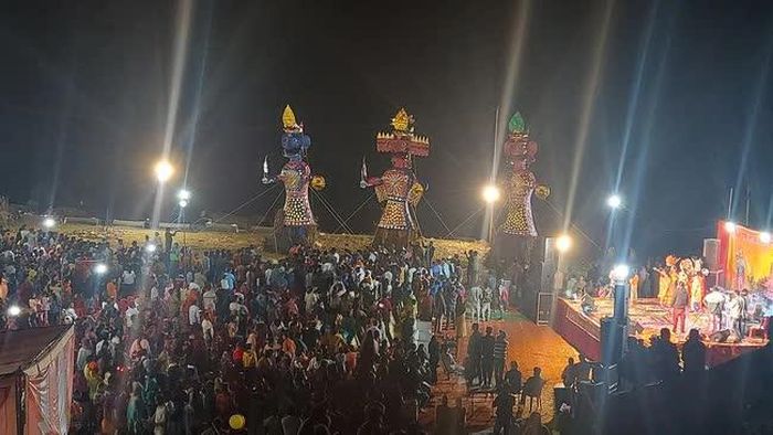 Đêm hội trong lễ Dussehra