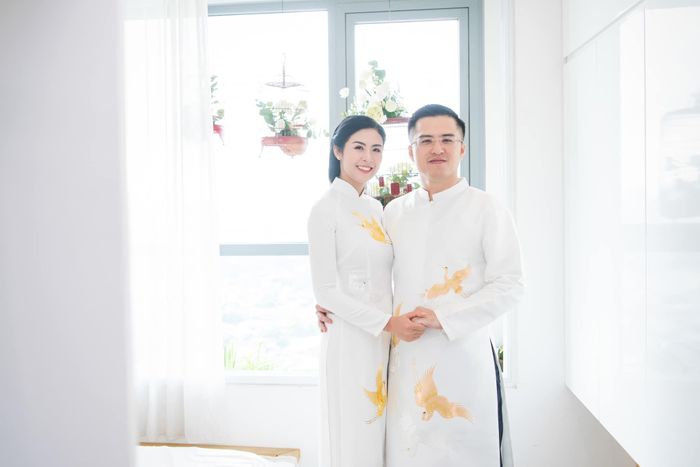  Ngọc Hân và Phú Đạt trong lễ rước dâu ngày 27/11. 