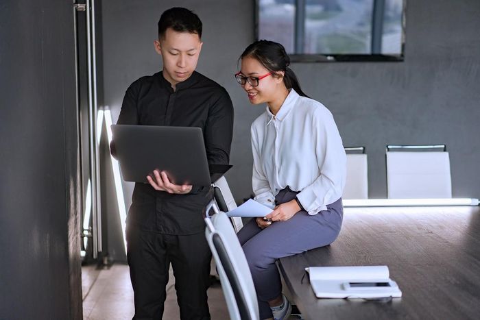  Hãy thuyết phục từng cá nhân bằng những dữ liệu đáng tin. Nguồn ảnh: Pexels