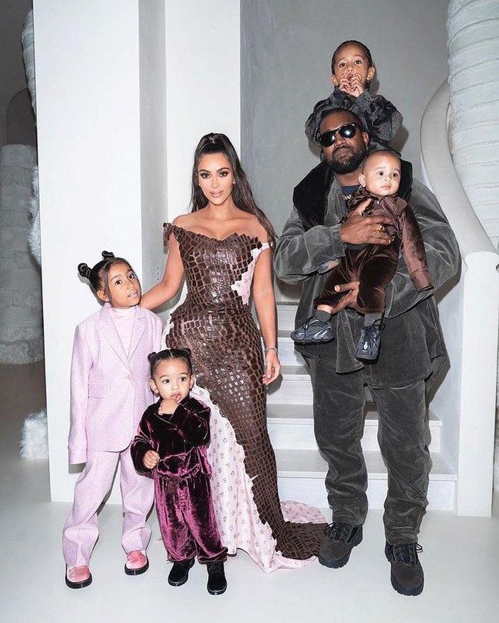 Kim Kardashian, Kanye West và các con chung