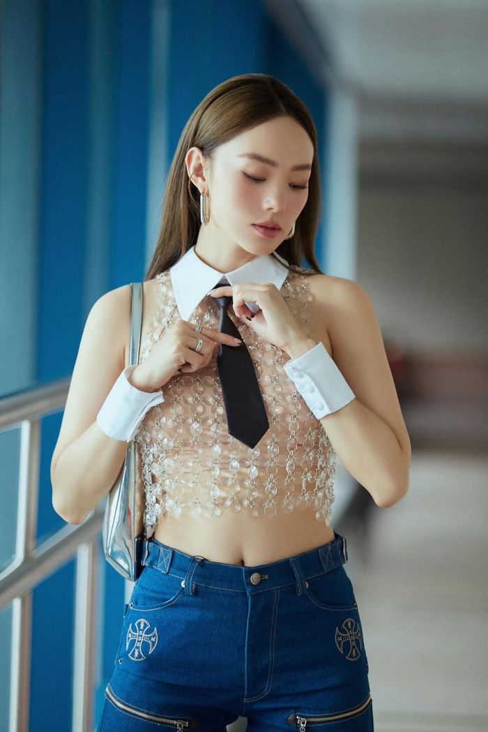Gu thời trang cực chất của Minh Hằng nhận được nhiều lời khen.