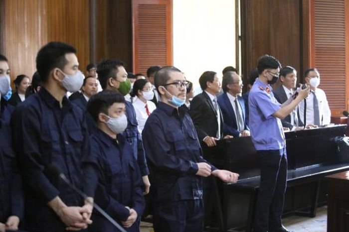 Các bị cáo tại tòa.
